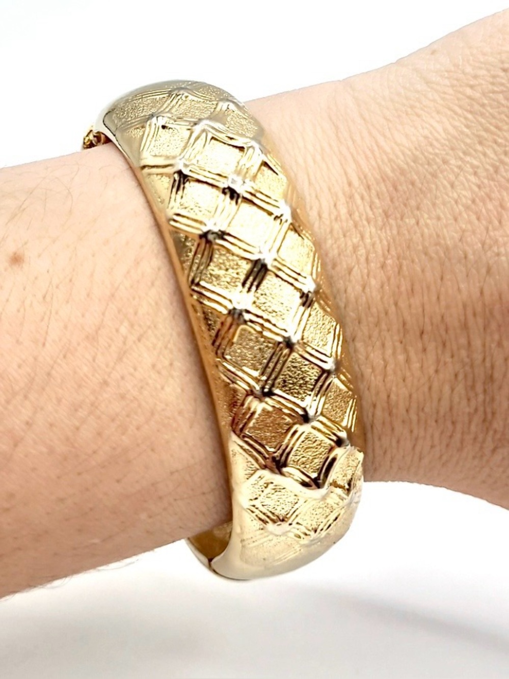 Vintage Gold Tone Hinged Bangle Bracelet Textured Wide Cuff